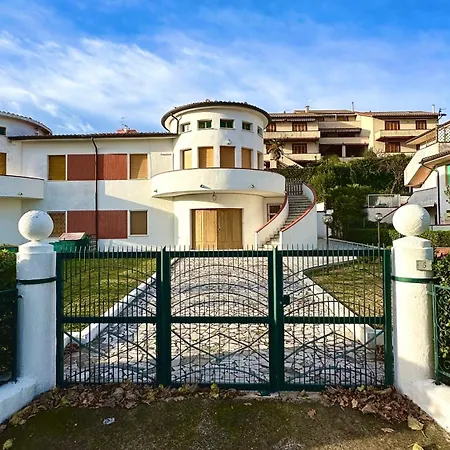 Appartement M377 - Marcelli, Bilocale Con Corte Esterna E Posto Auto *