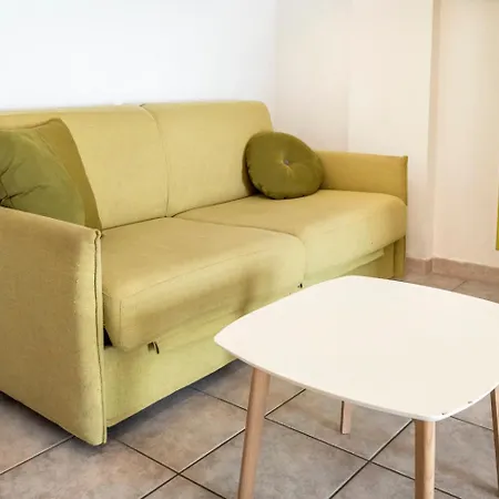 M377 - Marcelli, Bilocale Con Corte Esterna E Posto Auto Apartment